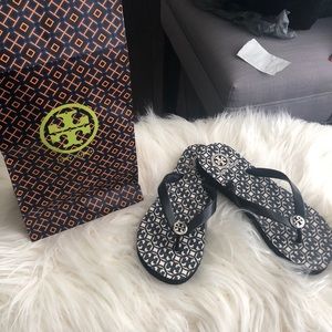 Tori Burch flip flops